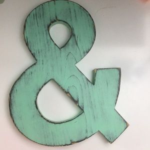 Wooden ampersand sign - mint green